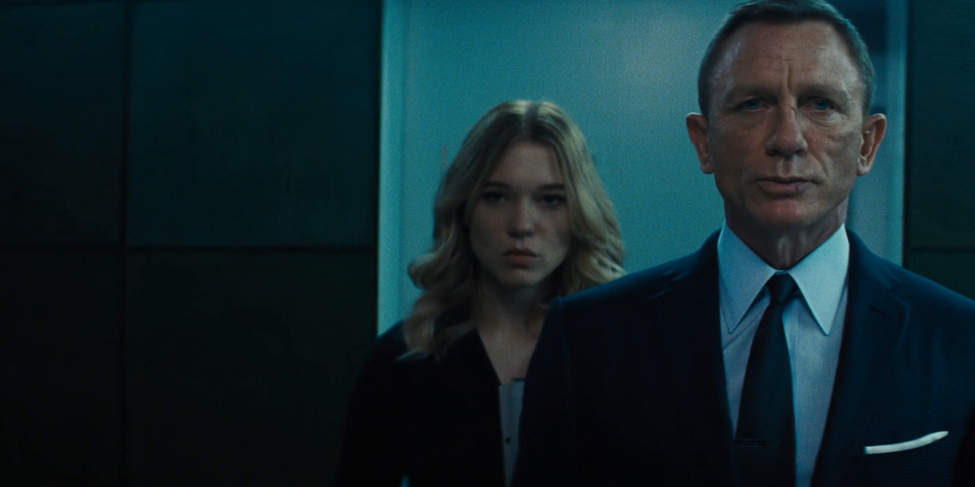 35c703f33b8adc48cc794c24192bd3b29cc91e5ca5fde6593a38b01bce6dccda._RI_V_TTW_